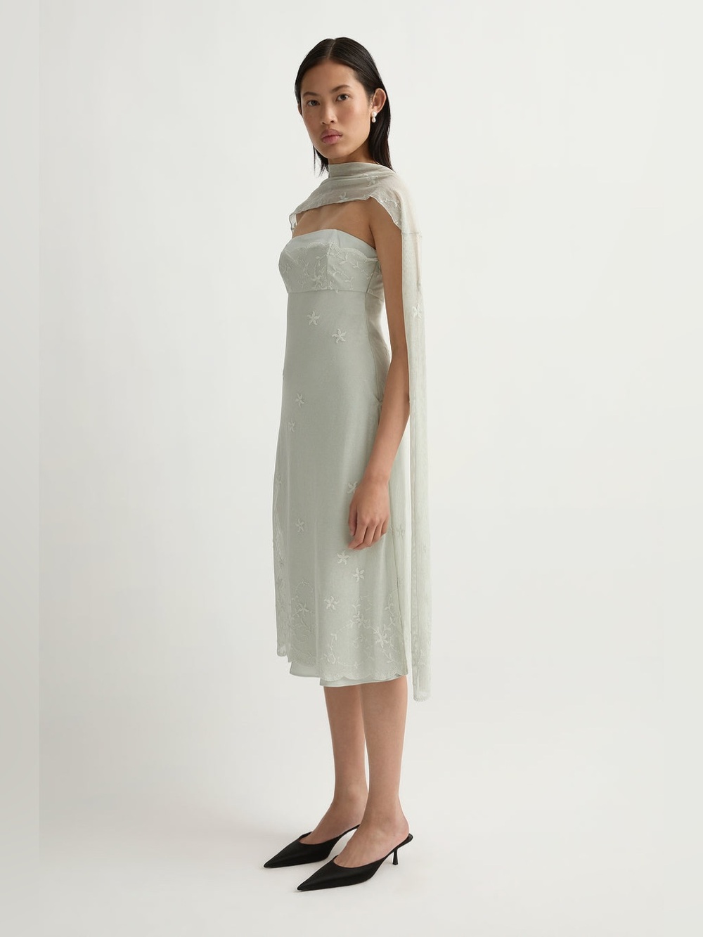 Posse Cove Strapless Dress - Picture 4 of 9